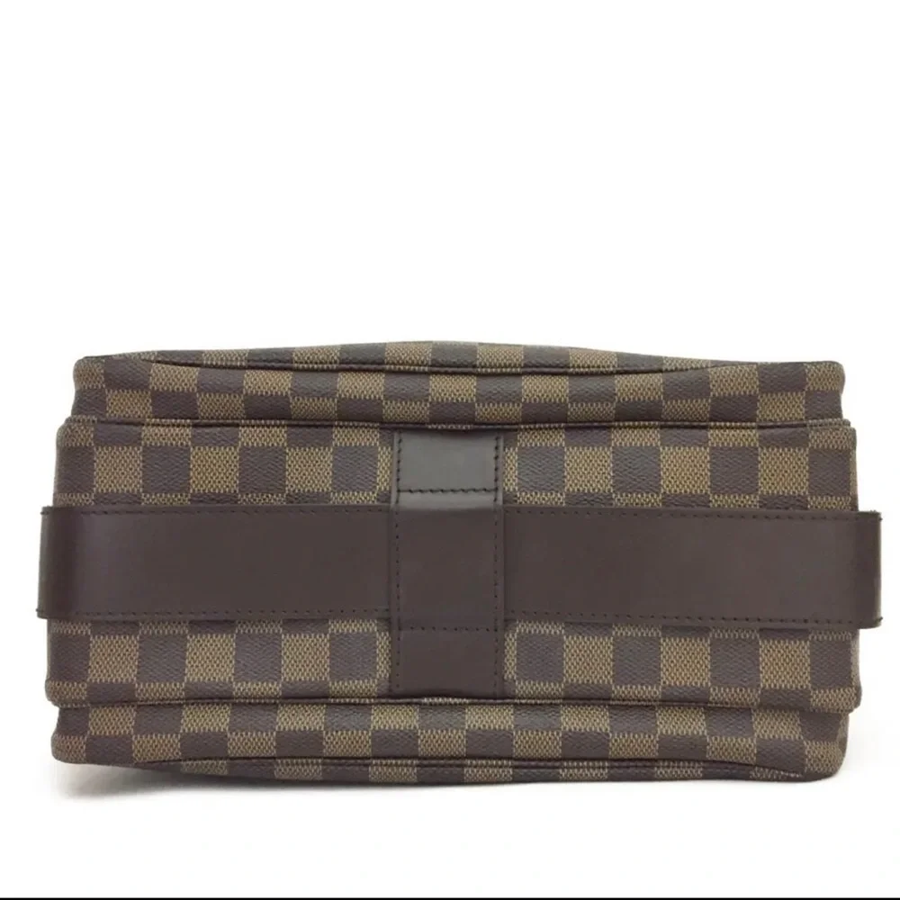 LOUIS vuitton naviglio damier ebene crossbody bag